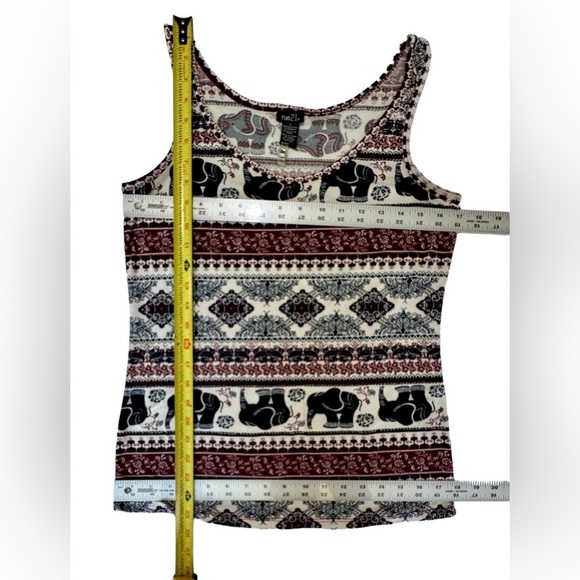 Rue 21 sleeveless top, large (might fit small/ medium best) - Picture 2 of 10